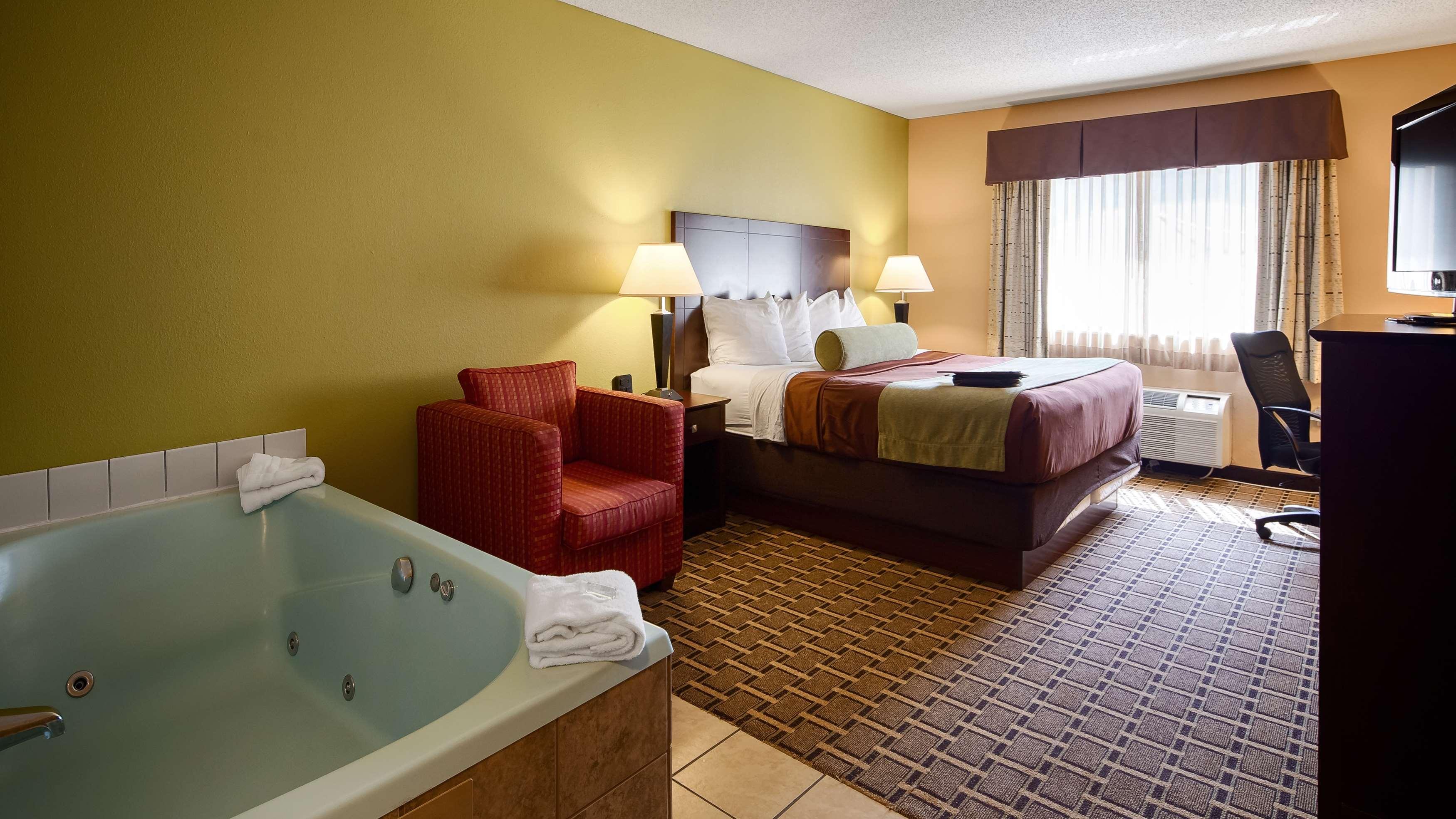 Western Executive Hotel St. Marys