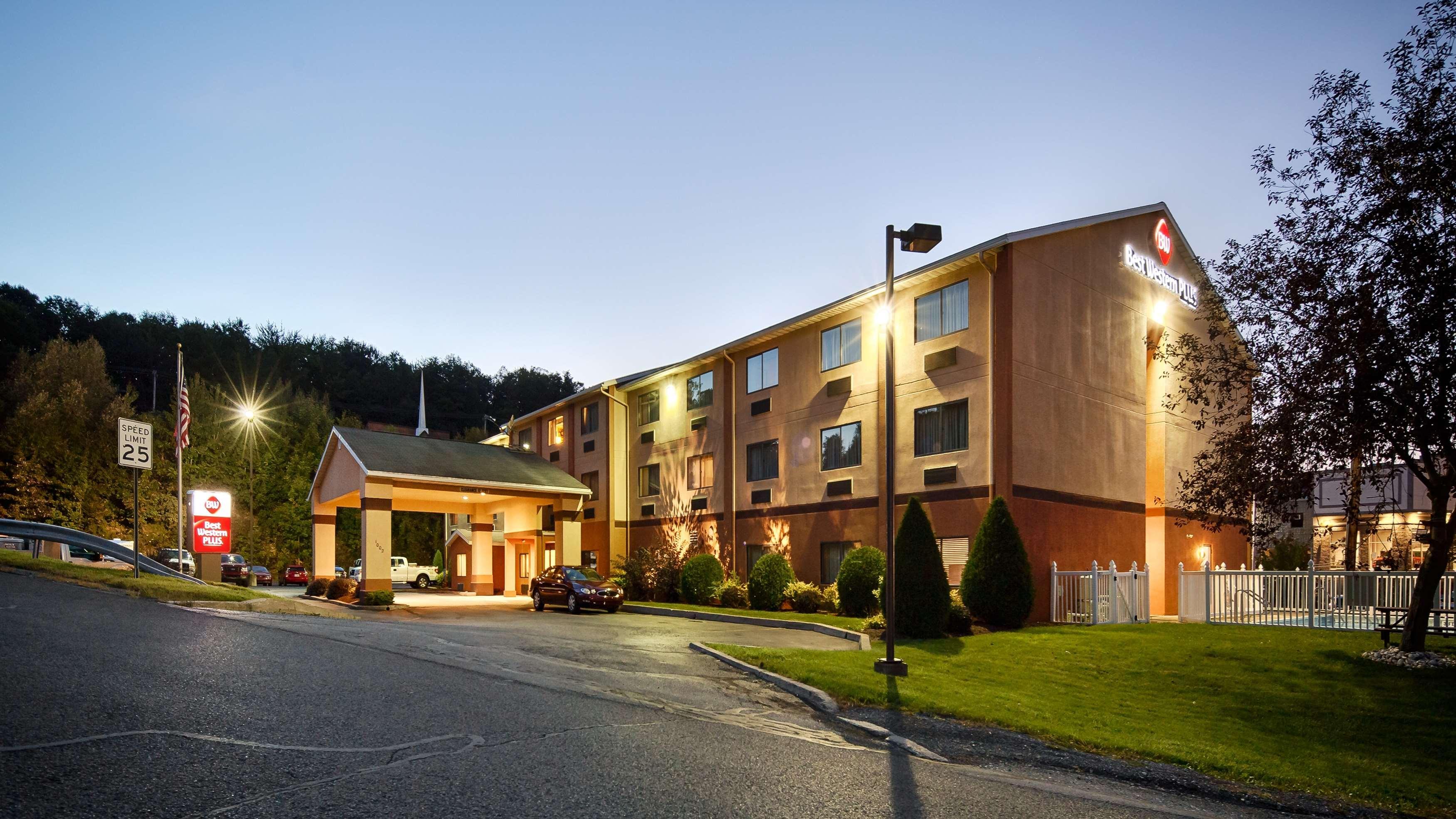 Hotel Western Executive 3*
